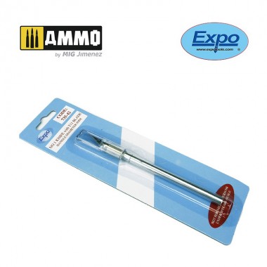 No. 2 Knife Carded with Blade
