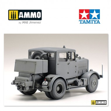 1/48 German Heavy Tractor...