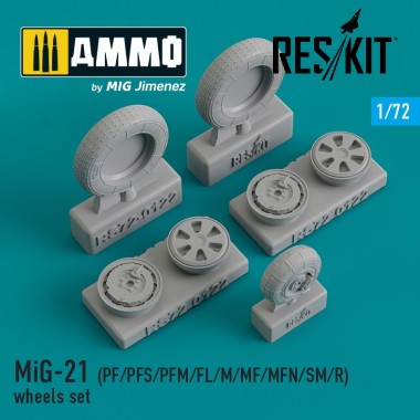 1/72 MiG-21...