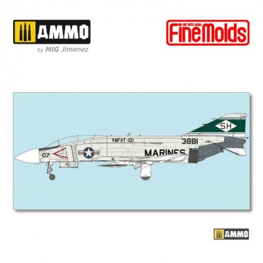 1/72 US Marine Corps F-4J...