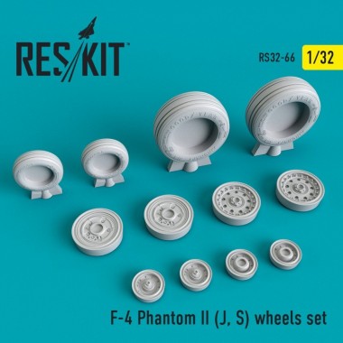 1/32 F-4 Phantom II (J, S)...