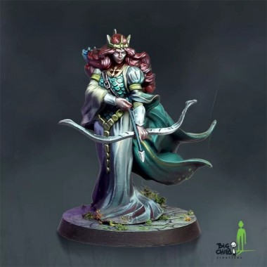 35mm Queen Guinevere...