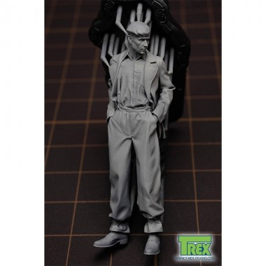 1/35 WWII European Civilian...
