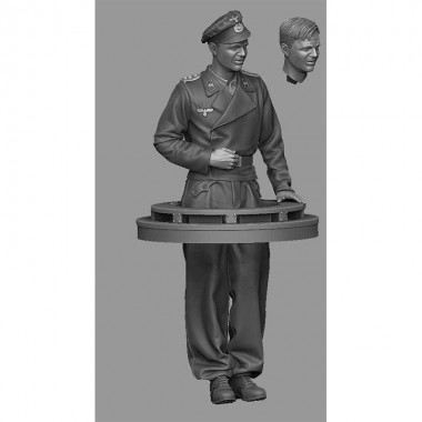 1/35 StuG Commander