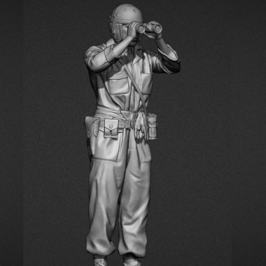 1/35 US Tanker with Binoculars