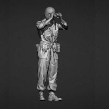 1/35 US Tanker with Binoculars