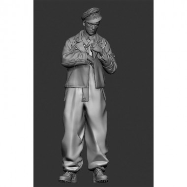 1/35 Waffen-SS Tank Officer...