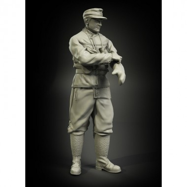 1/35 Waffen-SS Tank Officer...