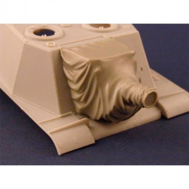 1/35 JSU 122/152 Mantlet...