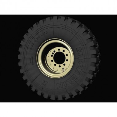 1/35 HEMTT Road Wheels