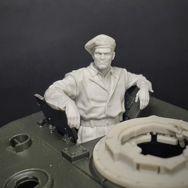 1/35 Cargador de Tanque...
