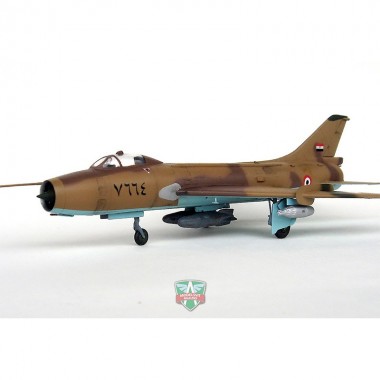 1/72 Sukhoi Su-7 BMK...